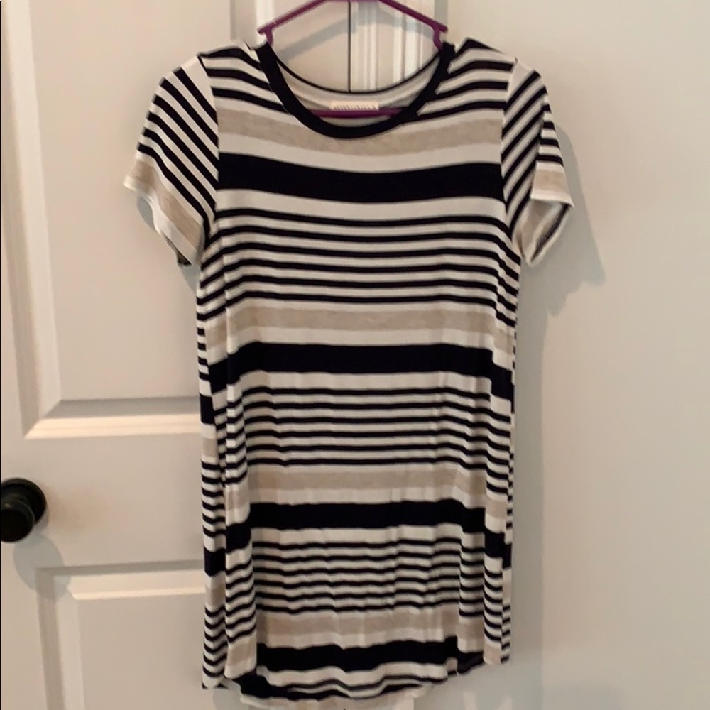 T-shirt dress